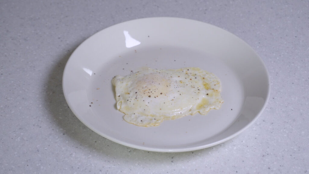 반숙 계란프라이