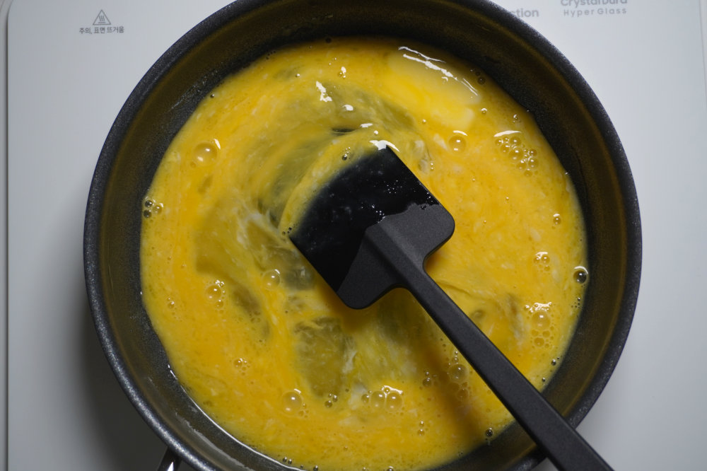 중강불에서 30초 동안 젓기